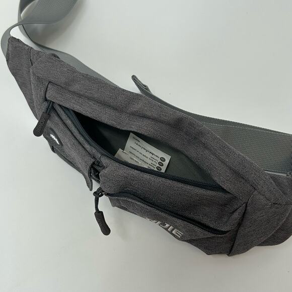 AONIJIE Outdoor Sports Waist Bag Fanny Pack 2 Zip and One Hook and Loop Pocket - Picture 5 of 9